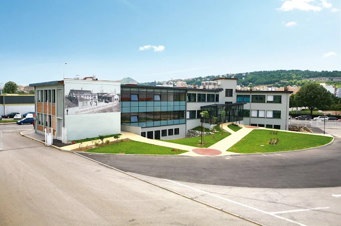 Visite thématique de SAM OUTILLAGE : Quels sont les usages possibles des IA au sein des RH ?